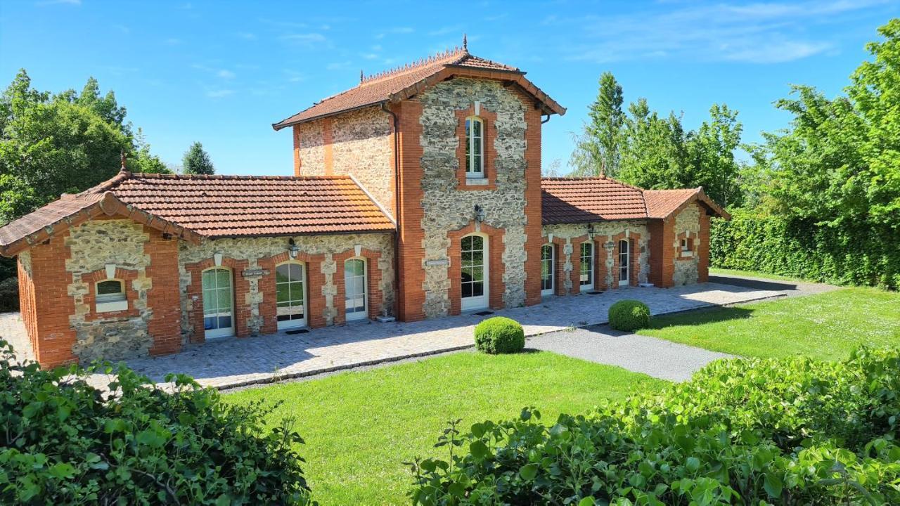 Domaine D'essendieras 3*