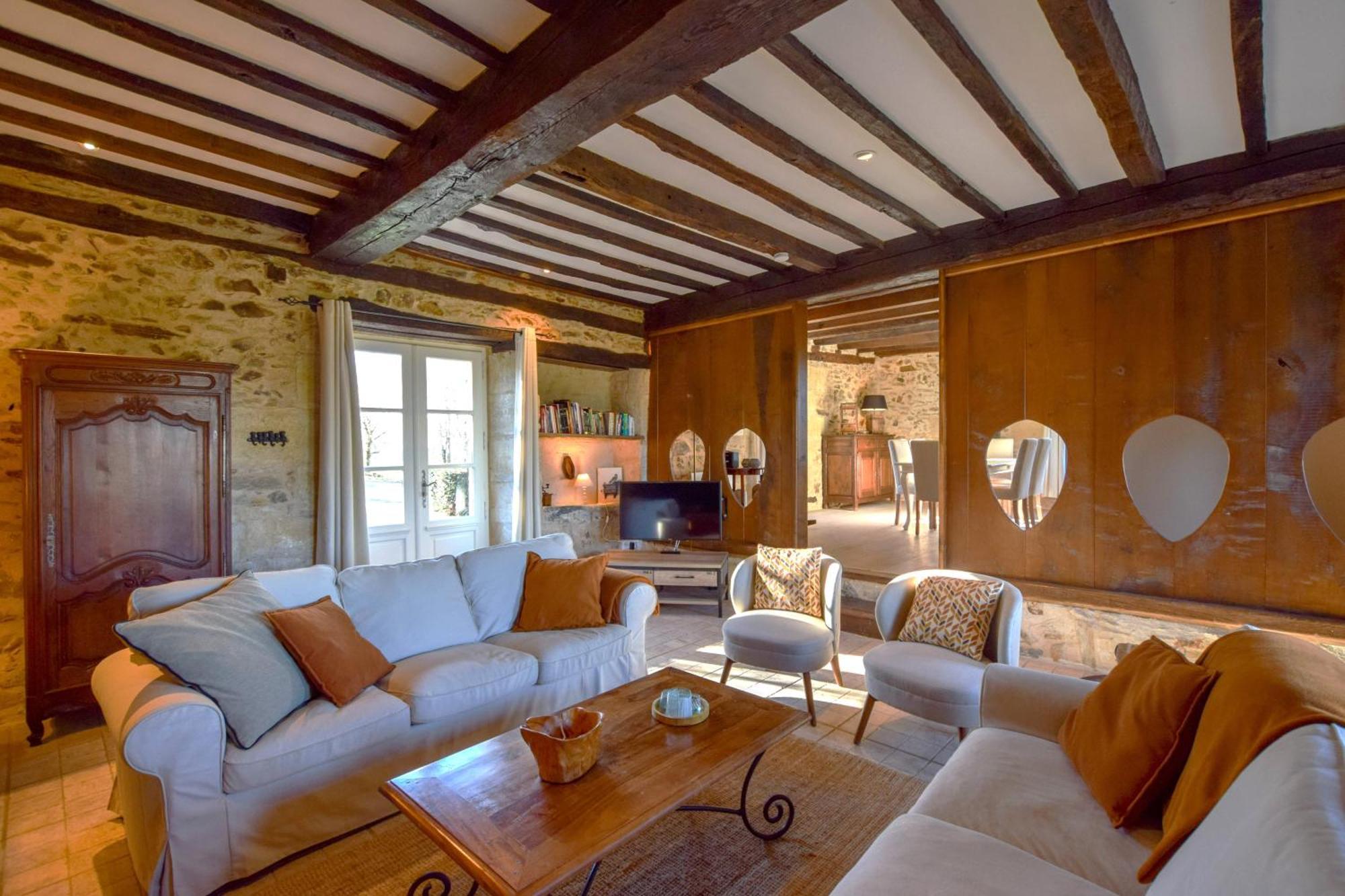 Domaine D'essendieras Hotel 3*
